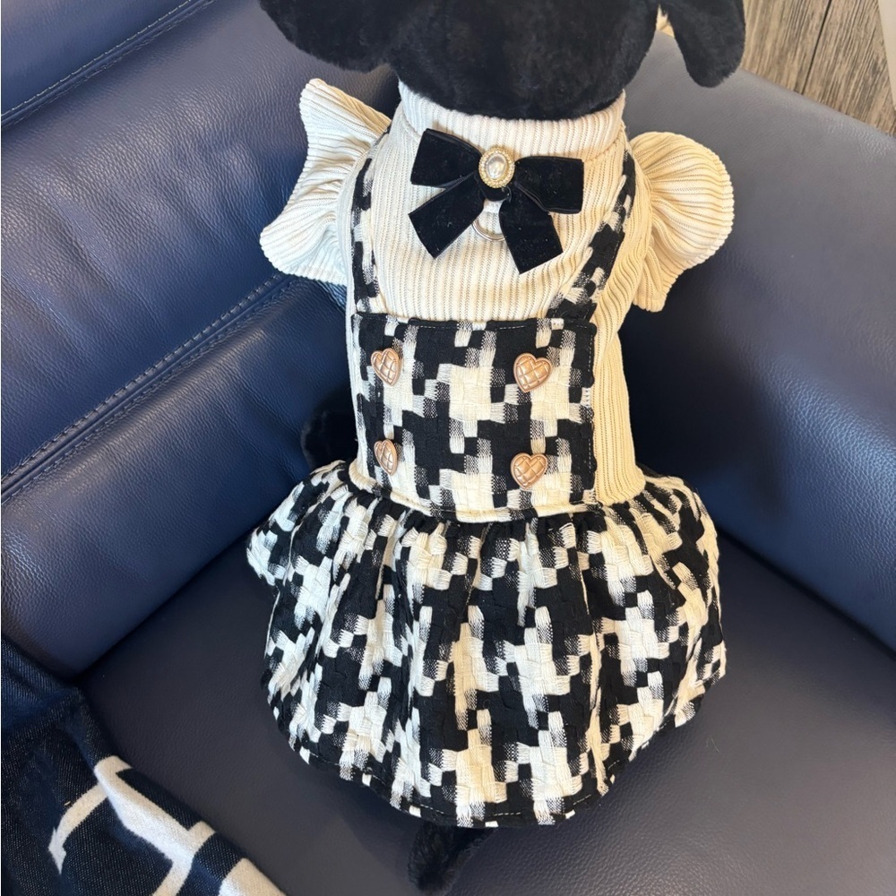 Stylish Black and White Furry Animal Dresses 👗 - Picture 7 of 7